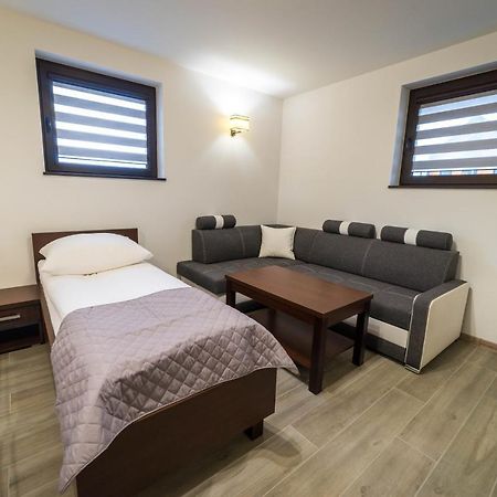 Willa Kormoran - Pokoje I Apartamenty Миколайки Экстерьер фото