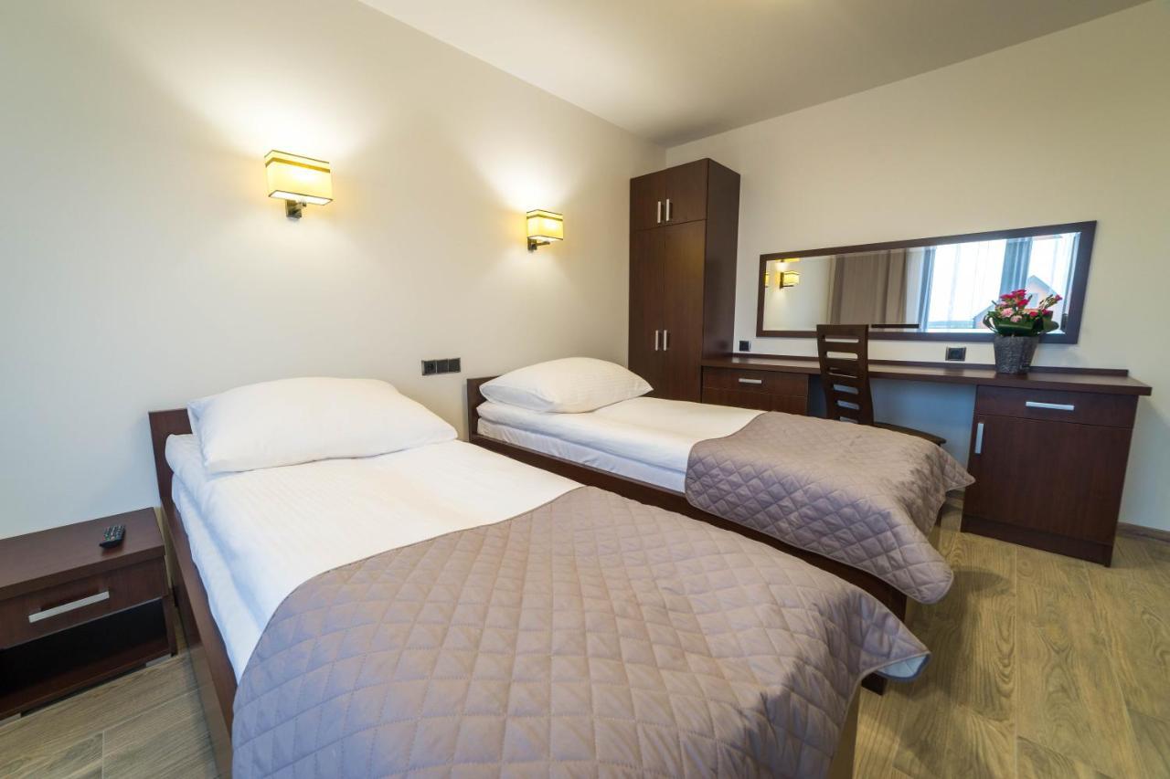 Willa Kormoran - Pokoje I Apartamenty Миколайки Экстерьер фото